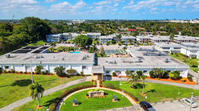 3402 Cynthia Lane 112, Lake Worth Beach, FL 33461