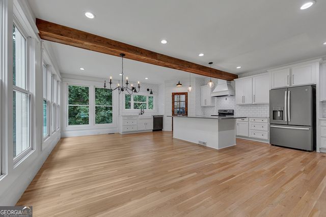 295 W Stowers Drive, Canton, GA 30114