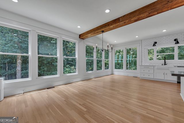 295 W Stowers Drive, Canton, GA 30114