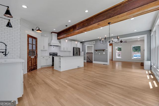 295 W Stowers Drive, Canton, GA 30114