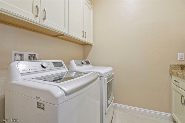 3895 Valles Caldera Court, Las Vegas, NV 89118
