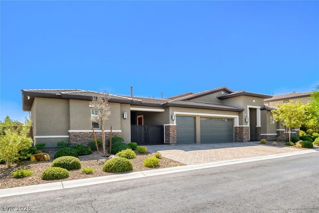3895 Valles Caldera Court, Las Vegas, NV 89118