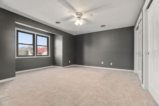 46 Randolph Dr 46, Tewksbury, MA 01876