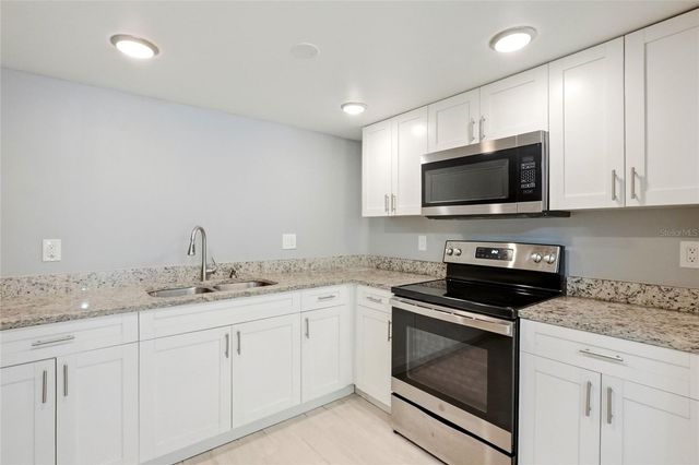 7614 NACIDO COURT 7614, Tampa, FL 33615