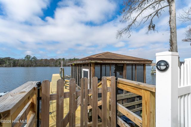 105 Back Creek Court, Hertford, NC 27944