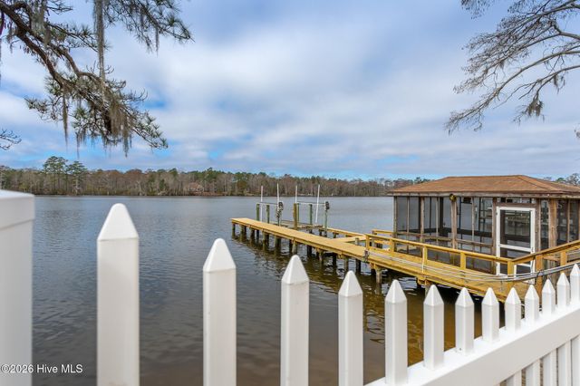 105 Back Creek Court, Hertford, NC 27944