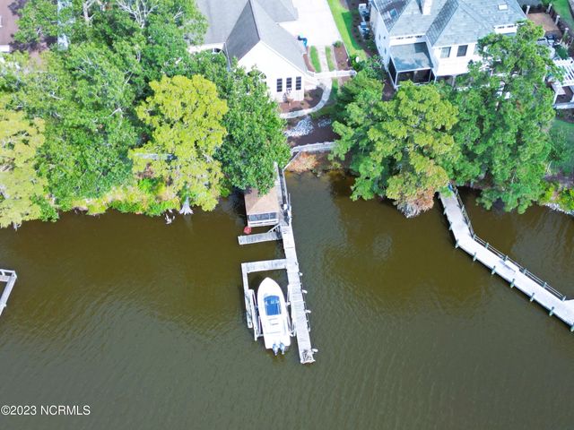 105 Back Creek Court, Hertford, NC 27944