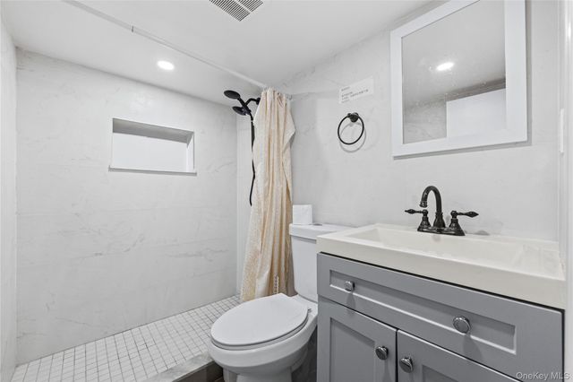 59-41 156th Street, Flushing, NY 11355