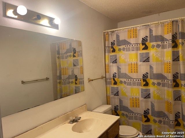 8008 Wayword, San Antonio, TX 78244