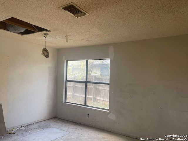 8008 Wayword, San Antonio, TX 78244