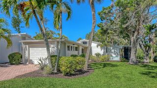 239 HOURGLASS WAY V7, Sarasota, FL 34242