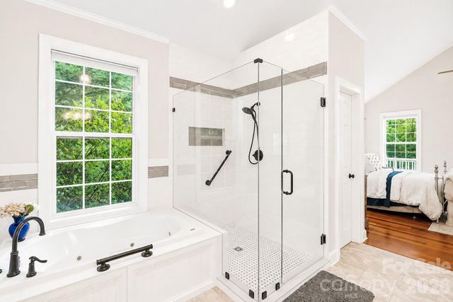 60 Hawks Pointe Lane, Weaverville, NC 28787