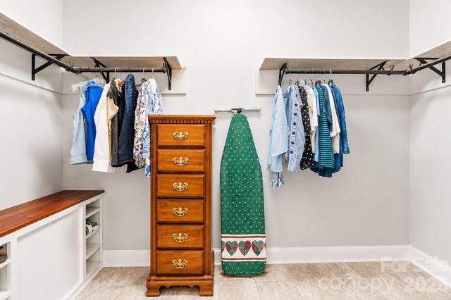60 Hawks Pointe Lane, Weaverville, NC 28787