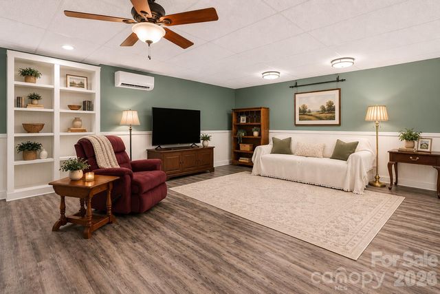 60 Hawks Pointe Lane, Weaverville, NC 28787
