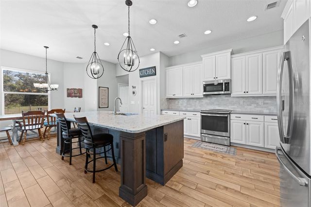 6628 EMMA JANE LANE, Plant City, FL 33565