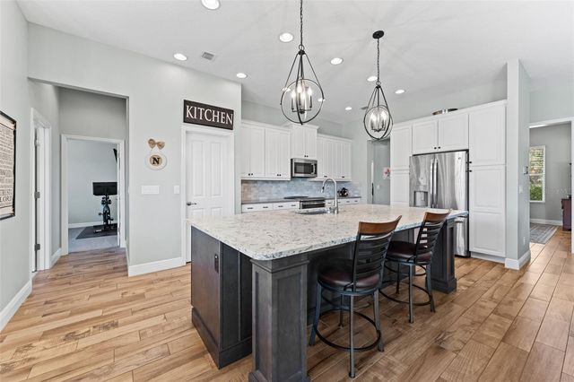 6628 EMMA JANE LANE, Plant City, FL 33565