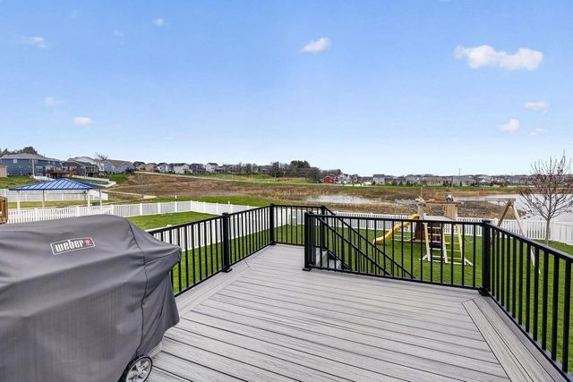 826 Feather Sound Drive, Verona, WI 53593
