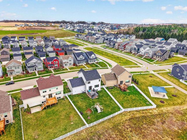 826 Feather Sound Drive, Verona, WI 53593