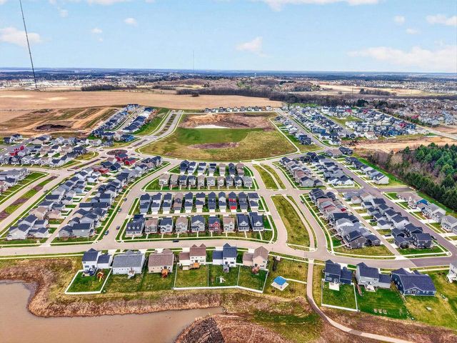 826 Feather Sound Drive, Verona, WI 53593