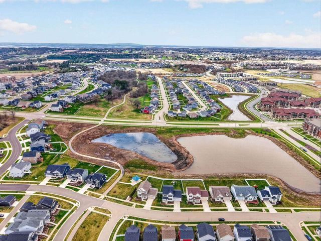 826 Feather Sound Drive, Verona, WI 53593