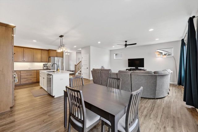 826 Feather Sound Drive, Verona, WI 53593