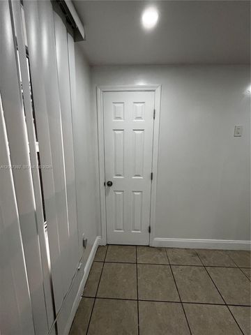 5926 Wiley Street 1, Hollywood, FL 33023