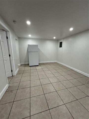 5926 Wiley Street 1, Hollywood, FL 33023