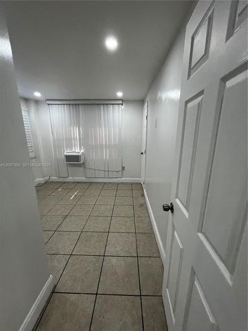 5926 Wiley Street 1, Hollywood, FL 33023