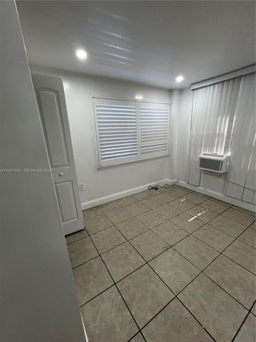 5926 Wiley Street 1, Hollywood, FL 33023