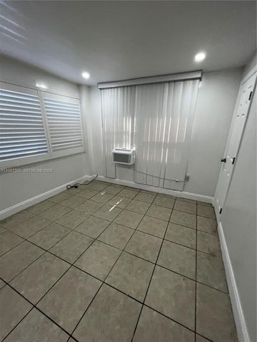 5926 Wiley Street 1, Hollywood, FL 33023