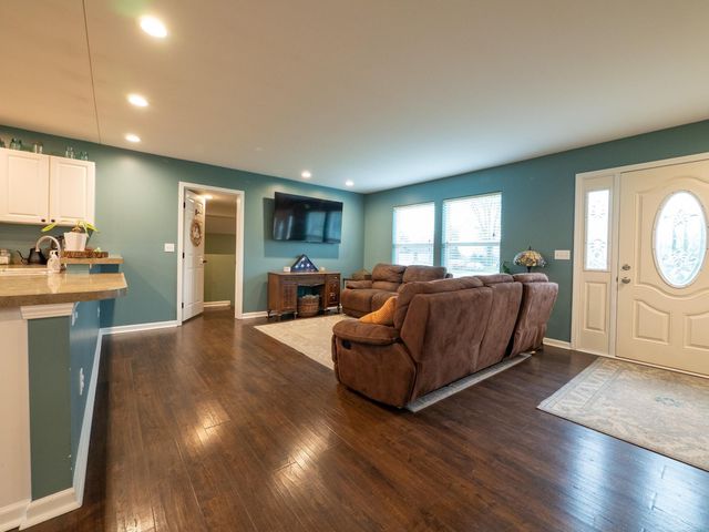 29681 Rogan Roads, New Haven, MI 48048