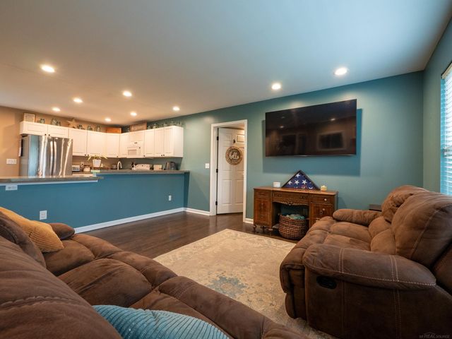 29681 Rogan Roads, New Haven, MI 48048