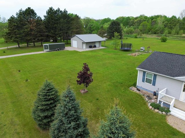 29681 Rogan Roads, New Haven, MI 48048