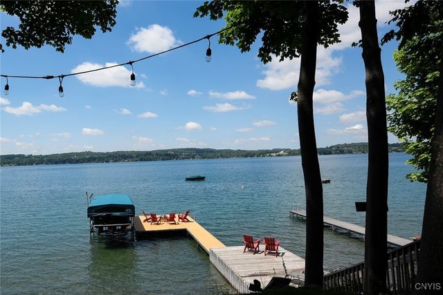 2699 East Lake Road, Skaneateles, NY 13152