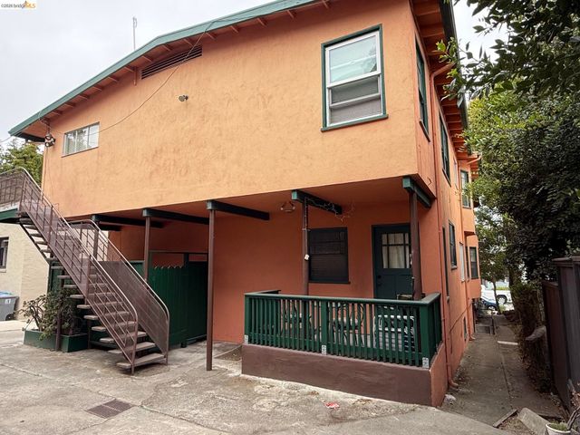 1671 Arch, Berkeley, CA 94709