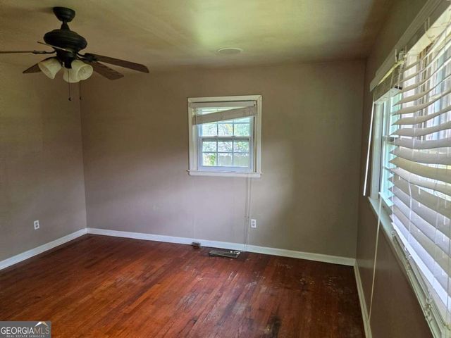 3173 Pennington Circle SW, Atlanta, GA 30354