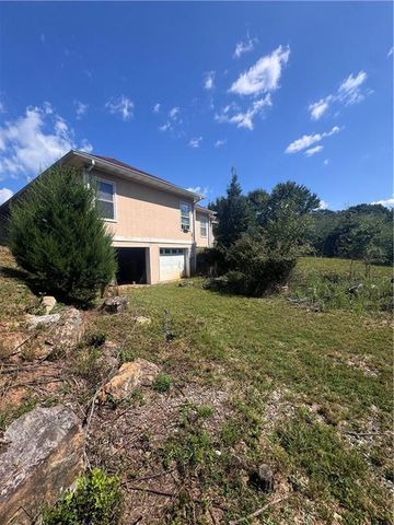 771 J Kennedy Road, Demorest, GA 30535