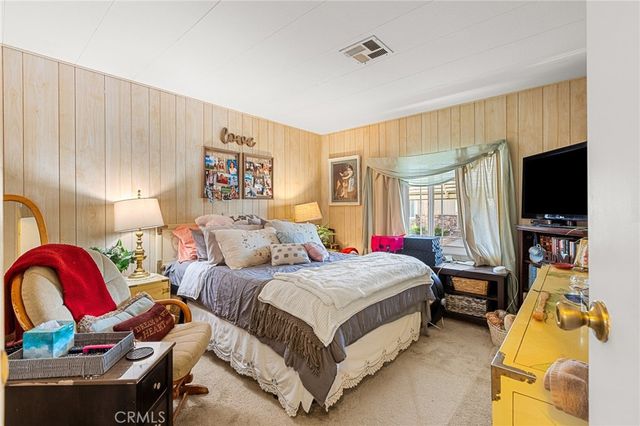 3850 Atlantic 247, Highland, CA 92346