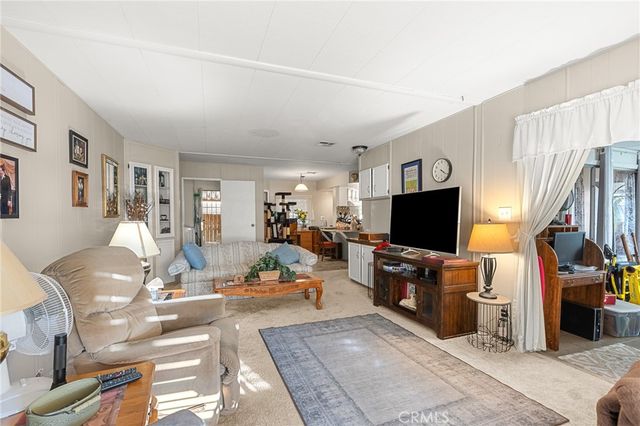 3850 Atlantic 247, Highland, CA 92346