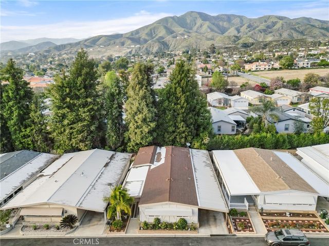 3850 Atlantic 247, Highland, CA 92346
