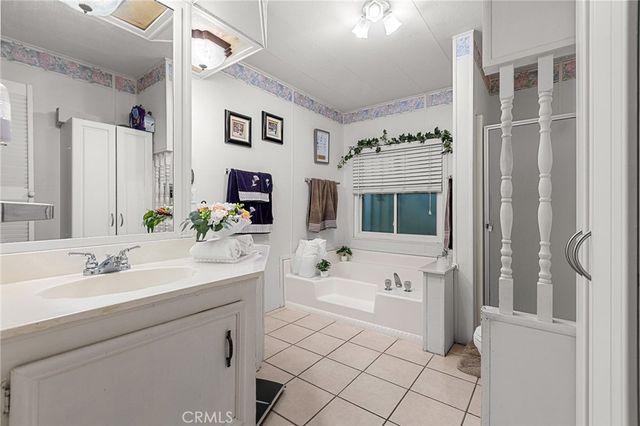 3850 Atlantic 247, Highland, CA 92346