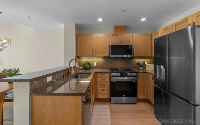 475 Redwood St, San Diego, CA 92103