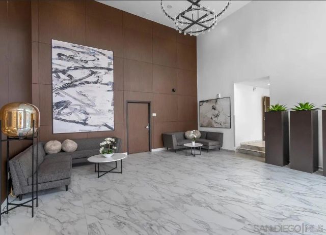 475 Redwood St, San Diego, CA 92103