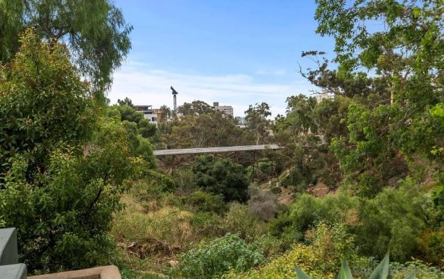 475 Redwood St, San Diego, CA 92103