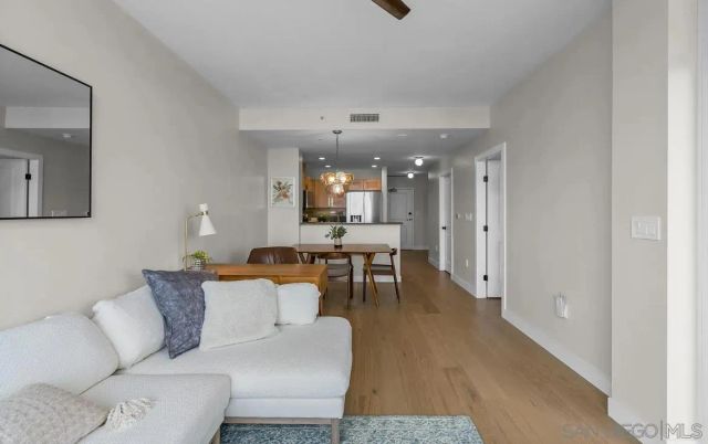 475 Redwood St, San Diego, CA 92103