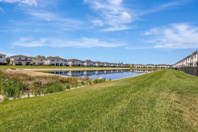 8654 Antarus Drive, Lake Worth, FL 33467