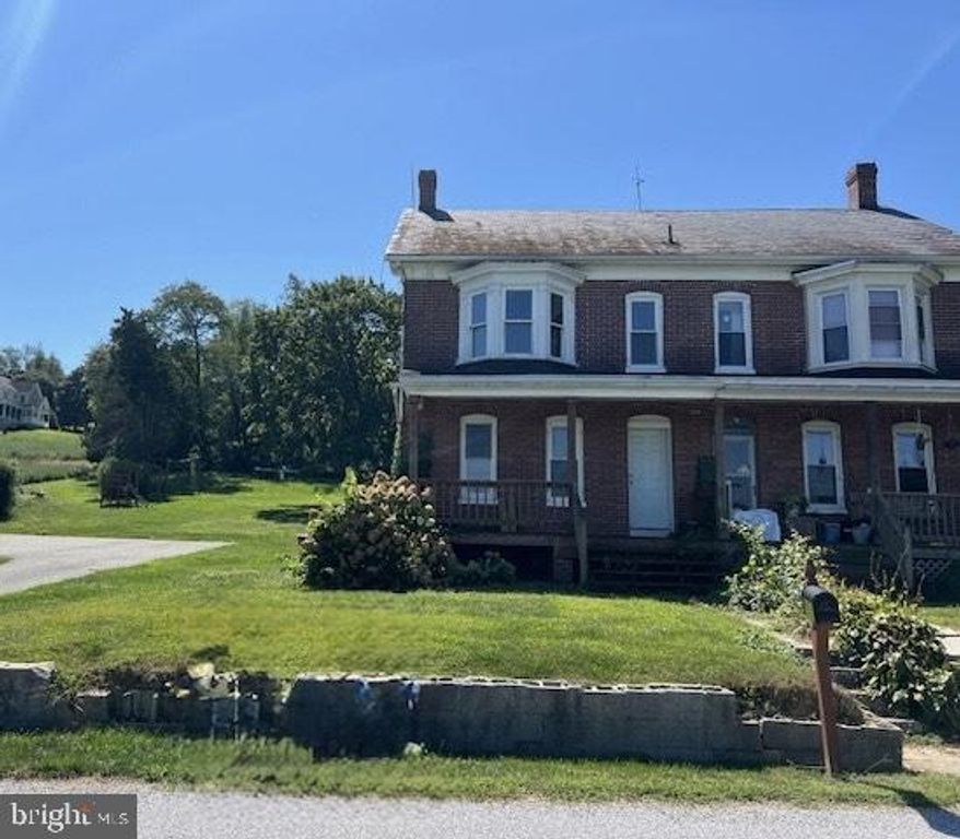 5002 PICKING RD, Hellam, PA 17406