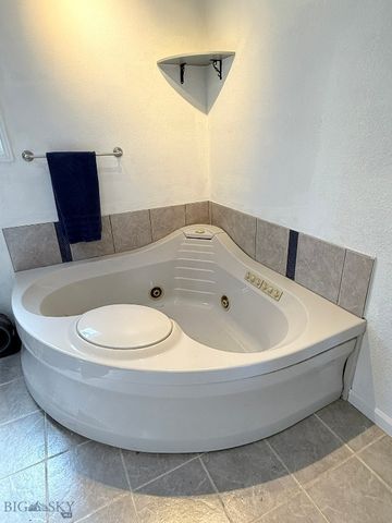 1122 Iowa, Butte, MT 59701