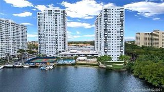 2750 NE 183rd St 2407, Aventura, FL 33160