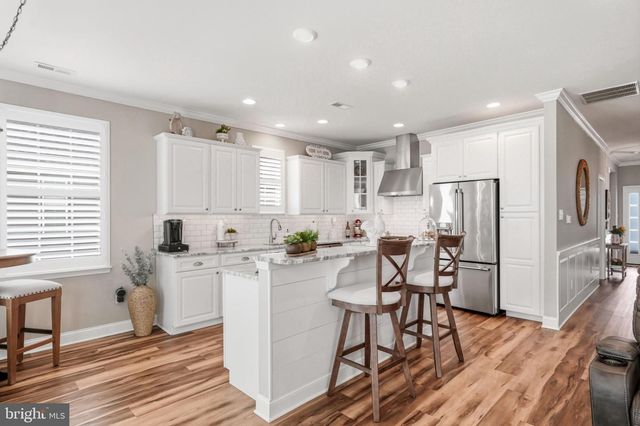 52 KIPPEN DR, Williamstown, NJ 08094